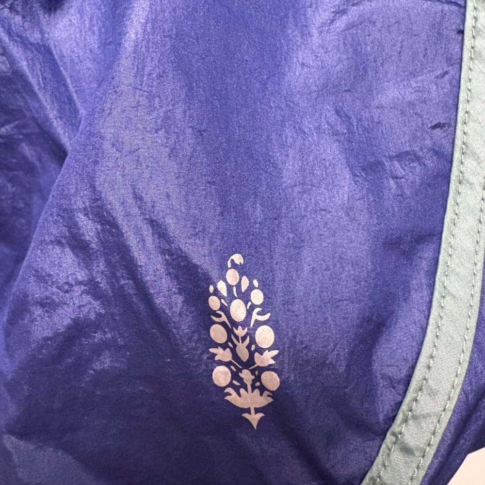 NWOT Free People Movement Performance shorts Size M - Picture 4 of 4